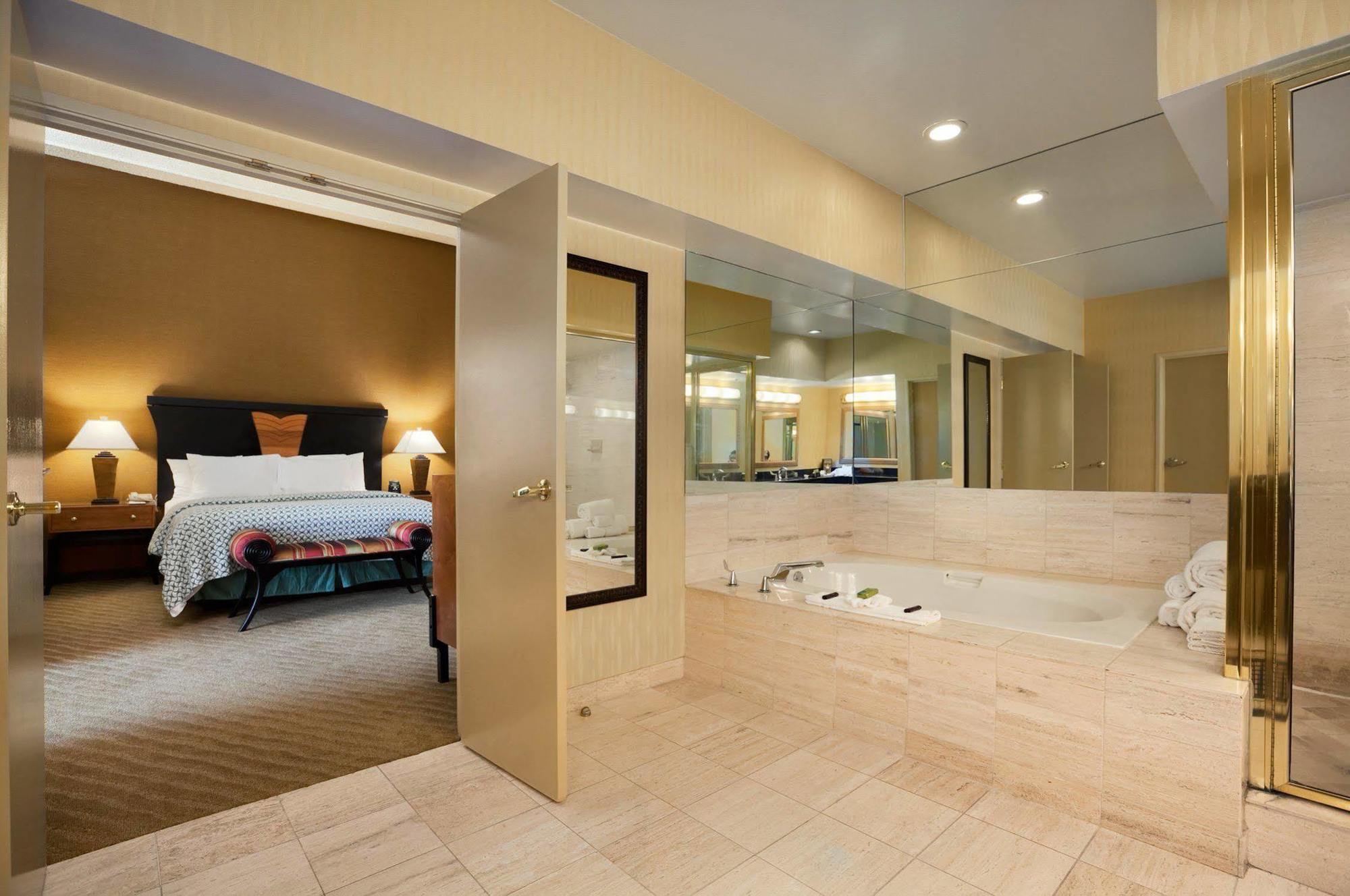 Embassy Suites By Hilton Brea - North Orange County Esterno foto